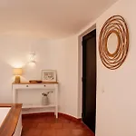 Casa vacanze Moradia Tradicional No Centro A 100m Da *